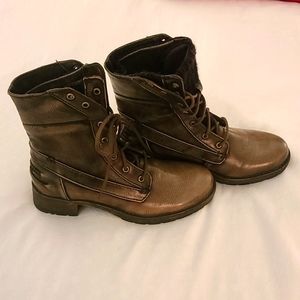 Crown Royal boots size 6 / 6.5 new, brown vintage
